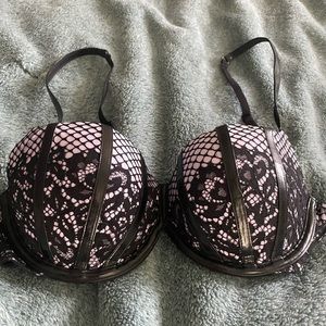Victoria’s Secret VS very sexy balconet bra 34C